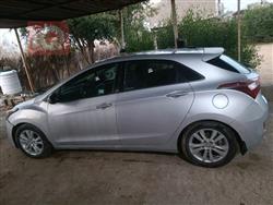 هیۆندای ئەلەنترا